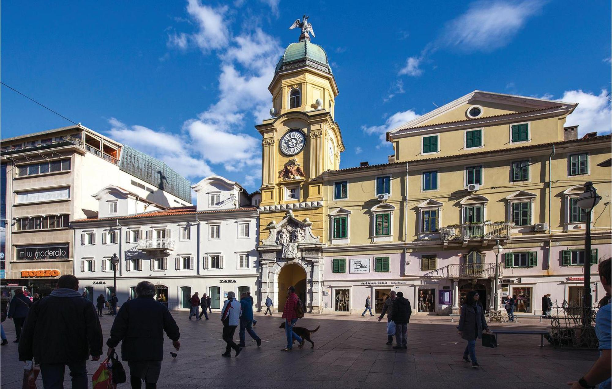 Amazing Apartment In Rijeka With Wifi Exterior foto